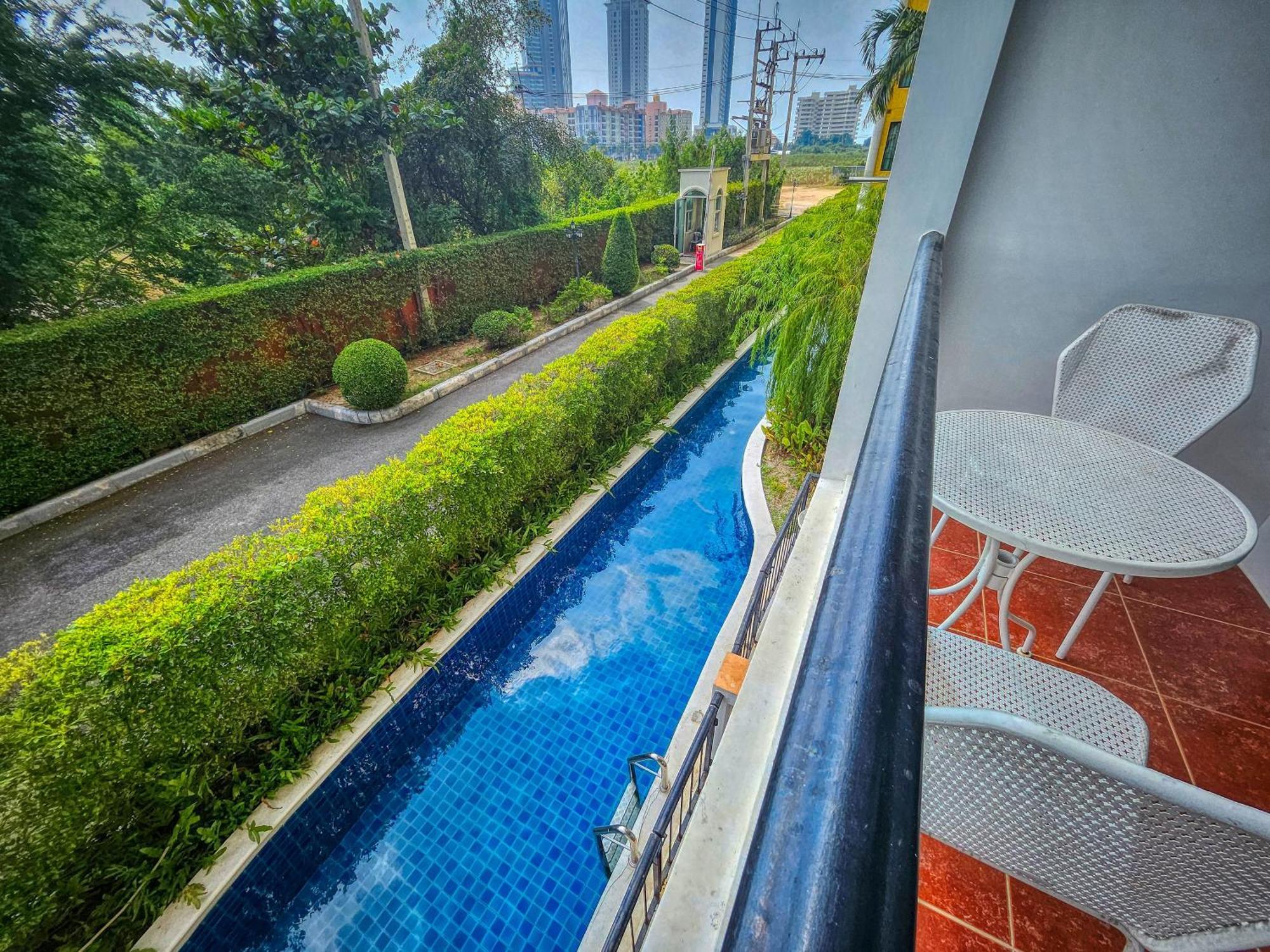 Venetian Residence Jomtien Beach Esterno foto
