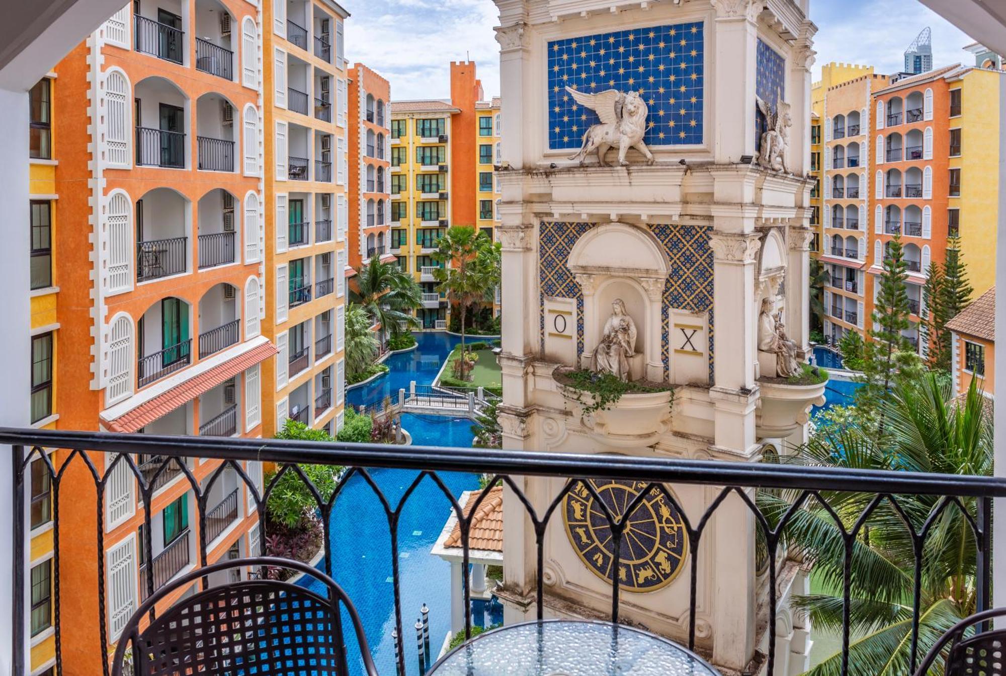 Venetian Residence Jomtien Beach Esterno foto